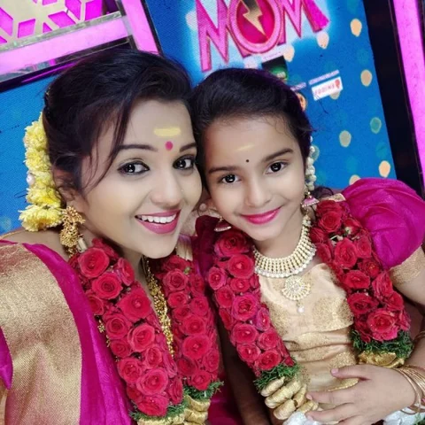 ``15 மில்லி பால் கொடுக்க ஒன்றரை மணி நேரமாகும்!'' - ’பூவே பூச்சுடவா’ கிருத்திகாவின் தாய்மை தவிப்பு
