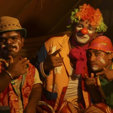 "அரசாங்கத்துக்கு நிஜத்துலயும் நாங்க ஜோக்கர்தான்!’’ - சர்க்கஸ் ஜோக்கர்களின் துயரம்