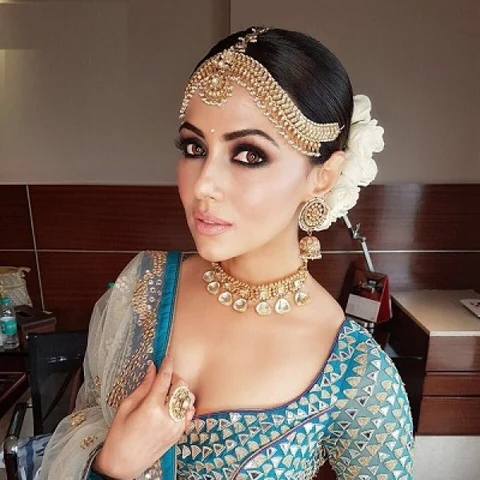 `சன்னி லியோனுக்குப் பதில் சனா கான்!' - விஷாலின் அயோக்யா படத்தின் அப்டேட்ஸ்