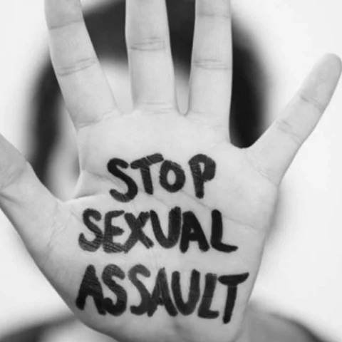 ”என்னை மன்னிப்பாயா?’’ பாலியல் சர்ச்சையில் சேத்தன் பகத் #MeToo
