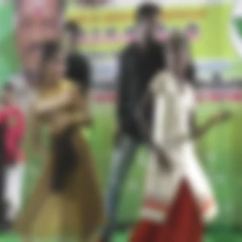 `திருப்பூரில் நடந்த அ.தி.மு.க தேர்தல் பிரசாரத்தில் விதிமுறை மீறலா?' - சர்ச்சையில் ஓ.பி.எஸ் கூட்டம்!