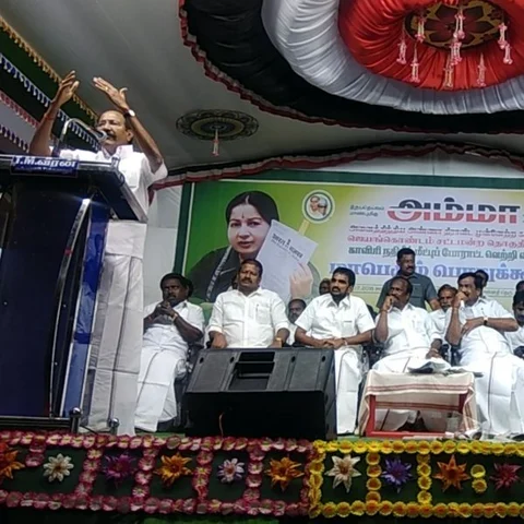 குறுக்கு வழியில் ஆட்சியைப் பிடிக்க நினைத்தவர்கள் எங்கு இருக்கிறார்கள்” அமைச்சர் தங்கமணி தாக்கு