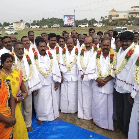 முதல்வர் பதவிக்காக ஓ.பி.எஸ் யாகம் நடத்தியது உண்மை! - அடித்துச்சொல்லும் அ.ம.மு.க பொருளாளர்