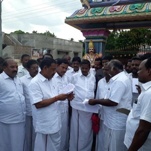 ஆற்றுப்படுகையில் வசிக்கும் அனைவருக்கும் கான்கிரீட் வீடு - அமைச்சர் ஓ.எஸ். மணியன்