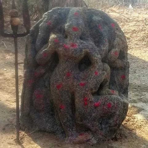 கி.பி.10-ம் நூற்றாண்டு `கொற்றவை' சிலை கண்டுபிடிப்பு!- பெண்கள் மட்டுமே பூஜை செய்வார்கள்