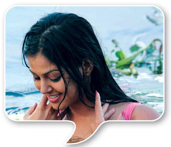 லவ் பண்ணினா உதை விழும்!