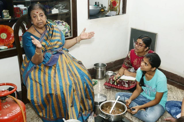 50 வருடம், ஒன்றரை லட்சம் மாணவர்கள்... சமையல்கலை நிபுணர் மெனுராணி செல்லம்!