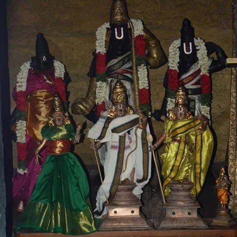 மன்னார்போளூர் ஸ்ரீஅழகு மல்லாரி கிருஷ்ணசுவாமி ஆலயம்! - ஒரு நெகிழ்ச்சி தரிசனம்