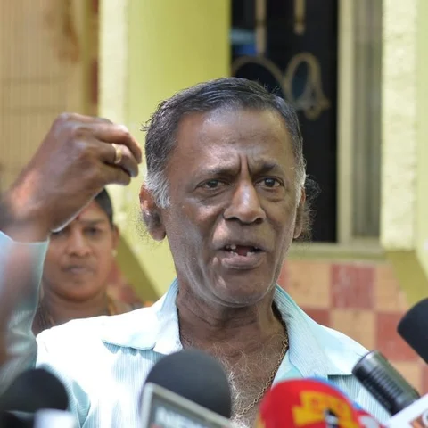`31 வருடங்களாக சட்டமன்ற, நாடாளுமன்றத் தேர்தல்ல போட்டியிடுறேன்' - சுயேச்சை வேட்பாளர் தியாகராஜன்