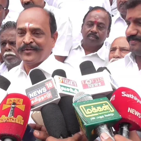 ஸ்டெர்லைட் பிரச்னை உருவாக தி.மு.க-வும் ம.தி.மு.க-வும்தான் காரணம் - கடம்பூர் ராஜூ குற்றச்சாட்டு
