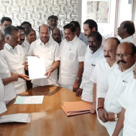 `ராமதாஸ் குடும்பத்துக்கு எதிராகப் பிரசாரம் செய்வோம்!’ - வரிந்து கட்டும் `காடுவெட்டி குரு' வன்னியர் சங்கம்