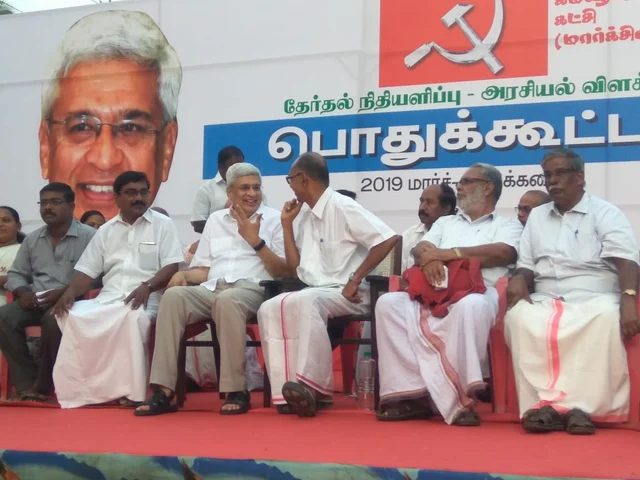 ``இன்னும் ஐந்தாண்டுகள் இந்த ஆட்சி நீடித்தால், அது நாடாளுமன்ற அமைப்பின் முடிவாக இருக்கும்" - பிரகாஷ் காரத் காட்டம்