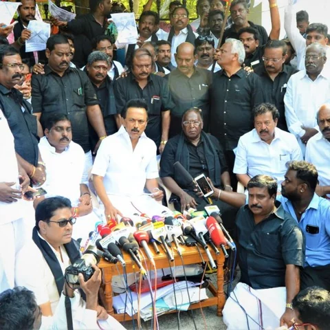 `நான் அரசியலைப் பத்தி பேசிட்டு இருக்கேன்!’ - கமல் குறித்த கேள்விக்கு ஸ்டாலின் பதில்