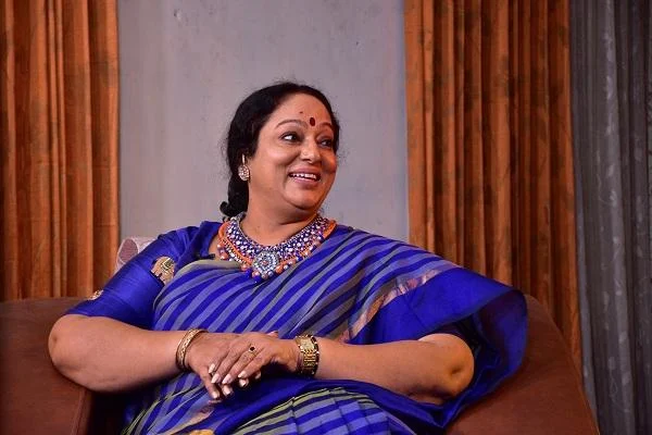 "ராமராஜன் பேரை பச்சை குத்திட்டு வர்றவங்களை விஜய் பார்ப்பார்!" - நளினி