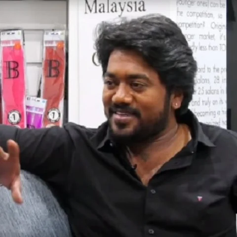 " 'மெர்சல்' மீசை மாதிரியே 'விஜய் 62' தாடியும் விஜய்க்குப் பிடிக்கும்!" - ஹேர் ஸ்டைலிஸ்ட் தேவ்