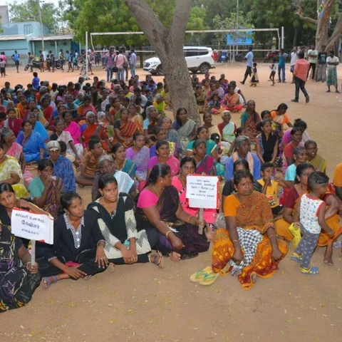 குமரெட்டியாபுரத்தைத் தொடர்ந்து ஸ்டெர்லைட் ஆலைக்கு எதிராகத் திரண்ட மற்றொரு கிராமம்!