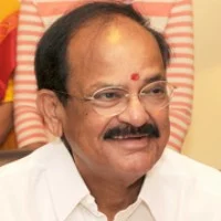 சசிதரூர் பதவி பறிப்புக்கு வெங்கையா நாயுடு கண்டனம் !