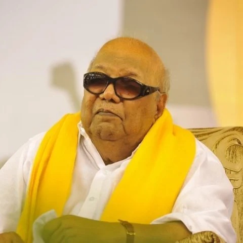 கருணாநிதிக்கு மட்டுமல்ல... ஜெயலலிதாவுக்கும் செய்யப்பட்டது 'ட்ரக்கியோஸ்டோமி'..? ஏன்? எப்படி?