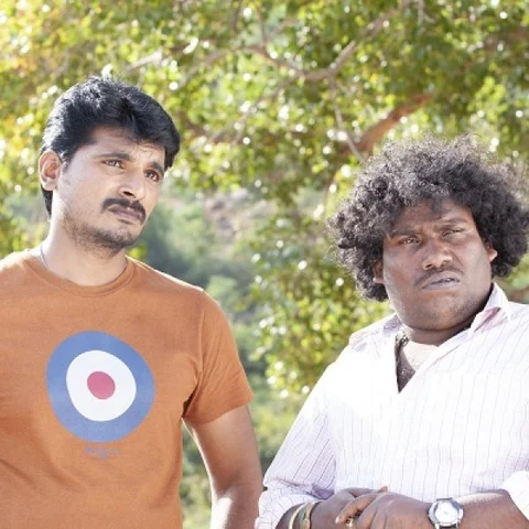 ``விவசாயத்தைப் பற்றித் தெரிஞ்சவன், வில்லன். தெரியாதவன் ஹீரோ!" - `குத்தூசி' திலீபன்