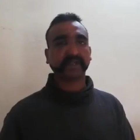 `விமானி அபிநந்தன் யார்?’ - வெளியானது தகவல்கள்!