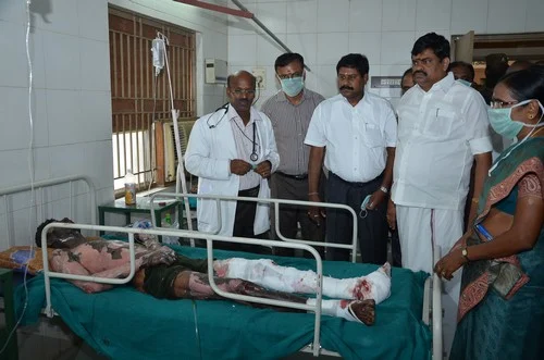 சிவகாசி பட்டாசு ஆலை விபத்து: விருதுநகர் கலெக்டருக்கு 'டோஸ்'