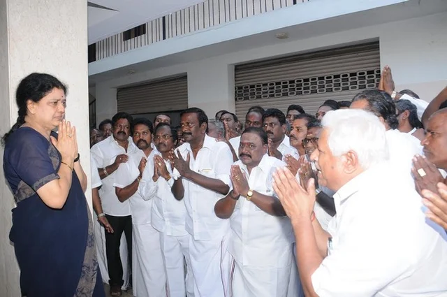அதிகாரத்துக்குள் ரெட்டி-ராவ் கால்பதித்த நேரம்! - கார்டன் தைரியத்தின் பின்னணி