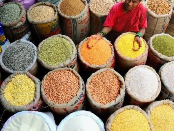 5800 டன் பருப்பு பறிமுதல்: மத்திய அரசு நடவடிக்கை!