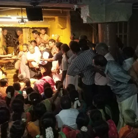 உத்திரகோசமங்கையில் காட்சியளித்த நடராஜர்!- பரவசத்தில் பக்தர்கள்