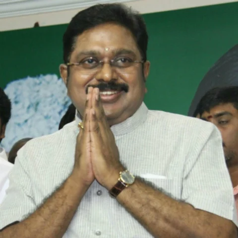 'ஆர்.கே.நகரில் வீடு எடுத்து தங்குவேன்'