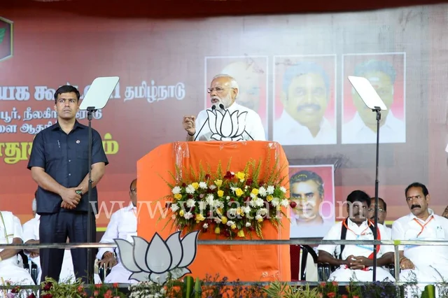 ``நாளும் நமதே... நாற்பதும் நமதே..!" - கோவையில் மோடி பேச்சு