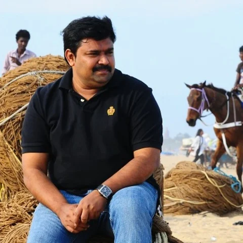 "கட்சி, தேர்தல் மட்டுமே அரசியல் அல்ல..!" - 'நீயா நானா' கோபிநாத்தின் புது ரூட்