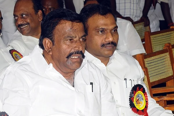 தி.மு.க. மீதான விமர்சனம் மற்றும் அலசல்... விகடன் பார்வை!