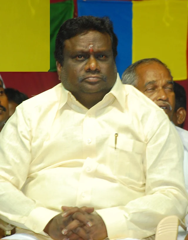 ‘என் தாயை மீட்டுத்தாருங்கள்’- காடுவெட்டி குருவின் மகன் கண்ணீர்