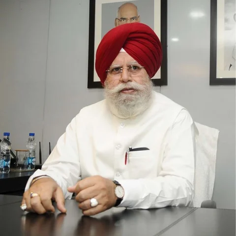`300 தீவிரவாதிகள் பலியானதாக நாங்கள் சொன்னோமா?’ -மத்திய அமைச்சர் அலுவாலியா மறுப்பு