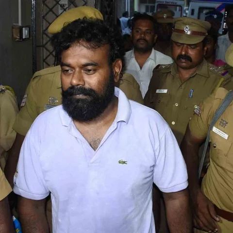 தினகரன் அலுவலகம் எரிப்பு வழக்கு: ஐந்து பேருக்கு ஜாமீன்!