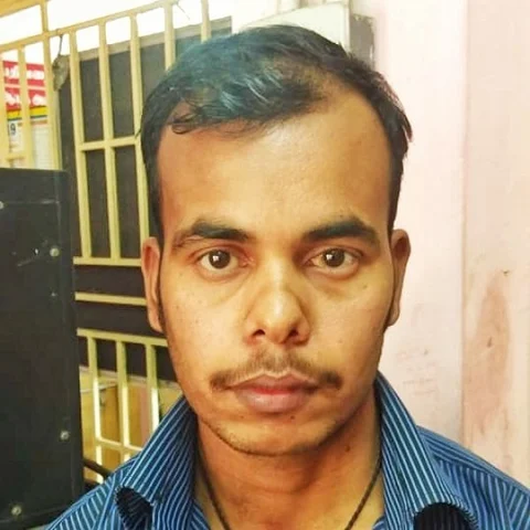 மாணவி பாலியல் வன்கொடுமை! - வெளிநாடு தப்பமுயன்ற இளைஞர் ஏர்போட்டில் சிக்கினார்