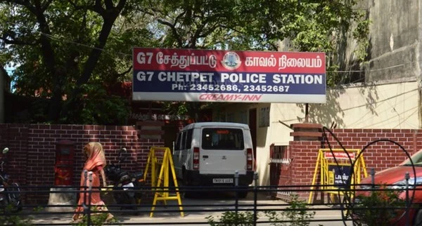 தினமும் 1 மணி நேரம் மக்கள் குறைகளை கேட்க இன்ஸ்பெக்டர்களுக்கு கமிஷனர் உத்தரவு!