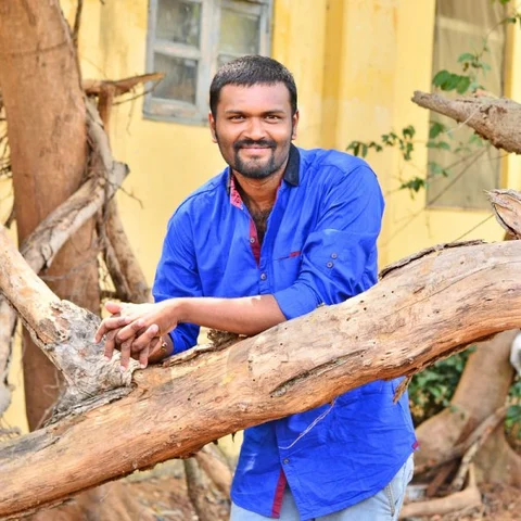 அடுத்து என்ன? - அகரமுதல்வன்