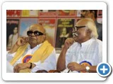 எளியோர் வாழ்க்கையை எழுத்தில் வடித்த எழுத்துச் சிங்கத்தின் புகைப்பட ஆல்பம் !
