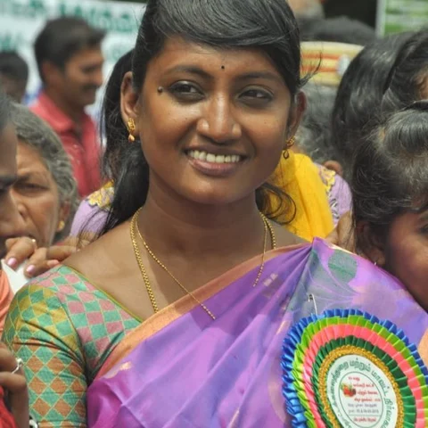 அரசிகள் ஆளும் மலைகளின் அரசி! - எடுத்துக்காட்டாய் விளங்கும் நீலகிரி