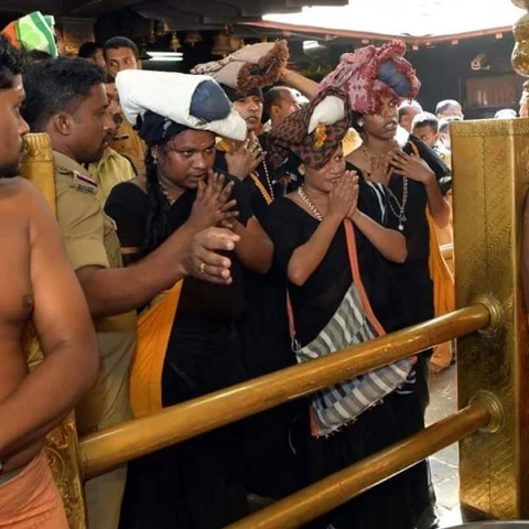 ``நிறைய கஷ்டங்களை அனுபவிச்ச பிறகுதான் ஐயப்பனைத் தரிசிக்க முடிஞ்சது'' - திருநங்கைகள்!