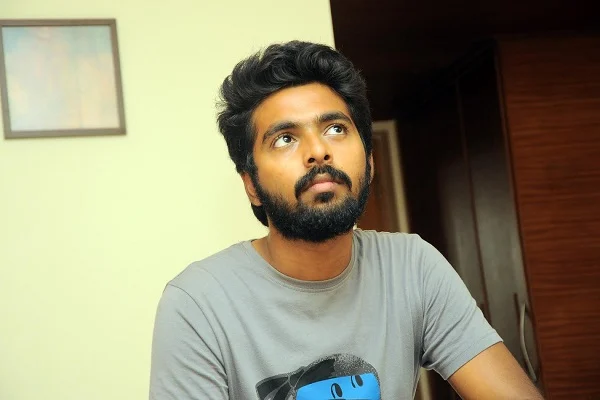 ’ஆனந்தி, நிக்கி கல்ராணி கூட நான் ஏன் அதிகமா நடிக்கிறேன்னா...!?’ - ஜி.வி.பிரகாஷ்