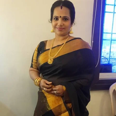 ``நம்புங்க... நான் `சல்சா' மணியோட கூடப்பிறந்த அக்காதான்!" `அழகி' ஜெயஶ்ரீ