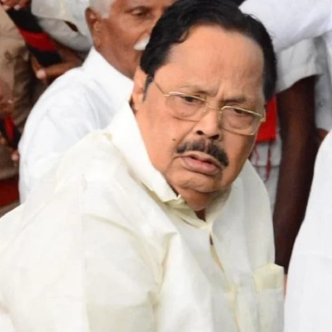 `பா.ம.க வரவைக் கெடுத்தது அந்த வாரிசுதான்!' - துரைமுருகன் பேச்சால் அதிர்ந்த அறிவாலயம்