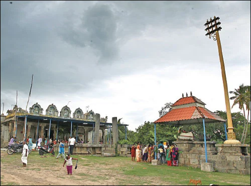 சிவமே குருவாய் அருளும் திருத்தலம்...
