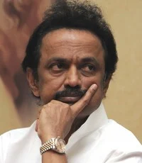 கொசுவை ஒழிக்க போராட்டத்தில் இறங்கிய ஸ்டாலின்!