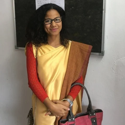 உம்பத்தாவ்... மேகாலயா மலைக்கிராமமும் மேரி டீச்சரும்..!
