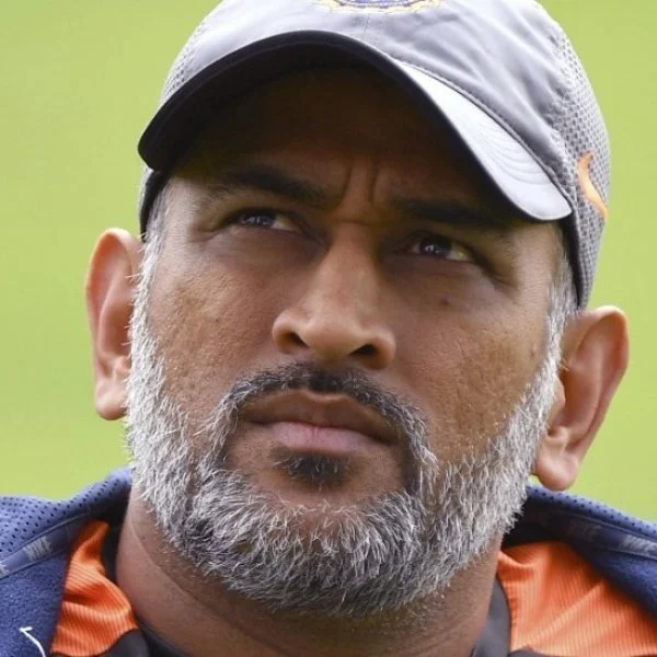 Dhoni