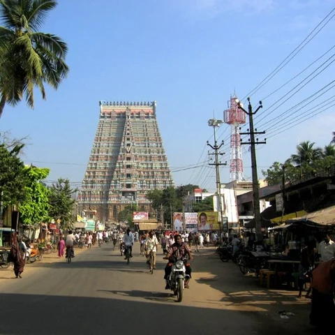 108 திவ்யதேசங்களில் வாழும் காலத்தில் பார்க்க முடியாத கோயில்கள் எவை தெரியுமா? #VikatanQuiz
