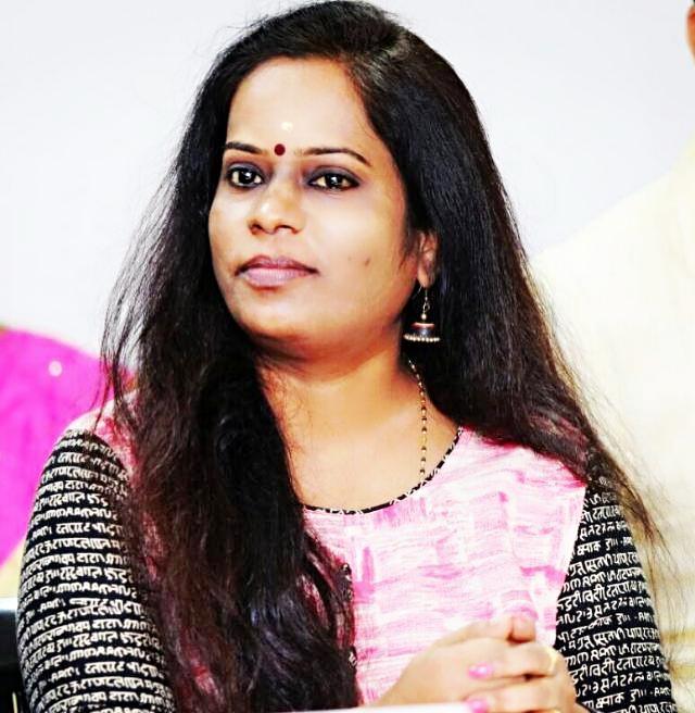 ``இப்போ சொல்லி என்ன ஆகப்போகுது.. அந்தப் படத்துல நான் ஏமாந்தேன்!" - `நண்பன்' தேவி
